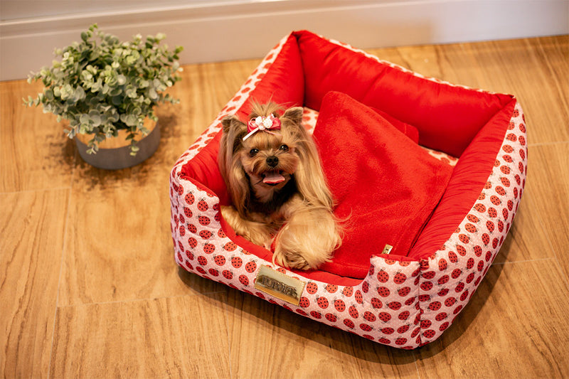 Cama Quadrada para Cachorro ou Gato Luppet Vermelho Joaninha Tamanho:GG