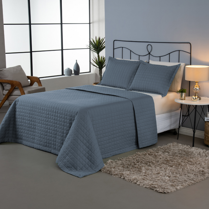 Kit Cobre Leito Matelado Copacabana 3 Peças King 100% Poliéster Micropercal 30